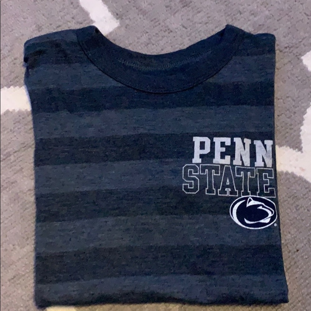 Navy striped penn state t-shirt.